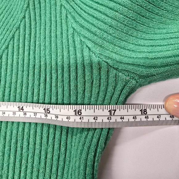Merci Green Ribbed Puff Sleeve V Neck Sweater Top Women's Size L Cotton - Picture 5 of 7